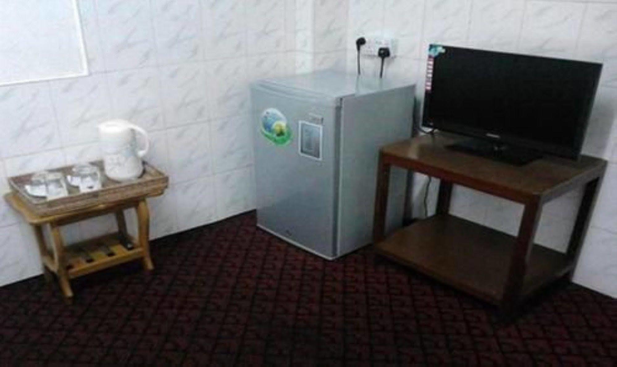 Silver Moon Hotel 양곤 외부 사진